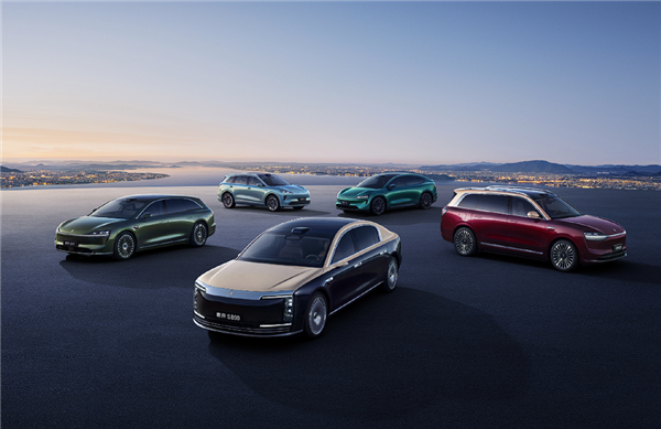 8.1万创新高 鸿蒙智行11月各车型交付出炉：最贵尊界S800不是倒一