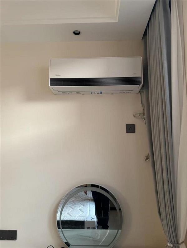 为何“空气超跑”美的美家·全面风空调能成爆款  这届年轻人信奉“性能为王  体验至上”