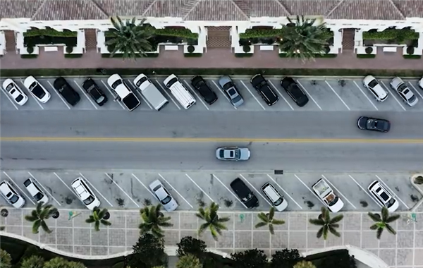 高德上线“AI停车雷达”：直观呈现沿途道路车位空闲状态(图4)