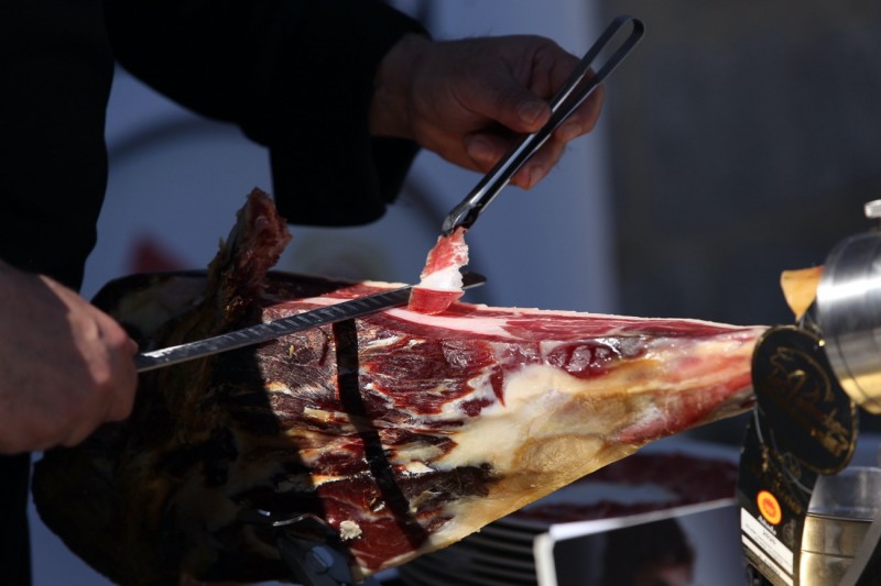 全球知名米其林星厨共赴西班牙 深度体验伊比利亚火腿的前世今生(图11) 全球知名米其林星厨共赴西班牙 深度体验伊比利亚火腿的前世今生(图11)